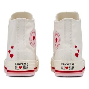 Converse Kids' Chuck Taylor All Star Lift High Top Sneaker Little Kid Size 38.5